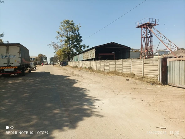 Commercial & Industrial Land
