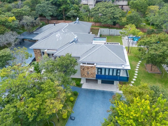 4 Bedroom House