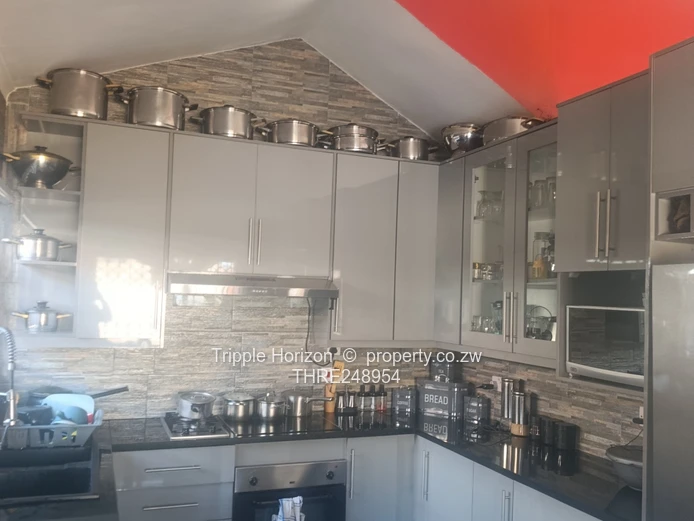 Warren Park Graceland  4BR, 3BA — Borehole, Inverter & Burglar Gates