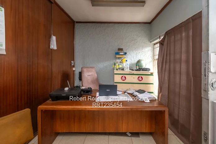 Industrial/Warehouse Property - New Ardbennie