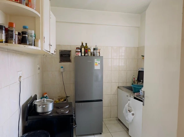 2 Bedroom Flat & Apartment
