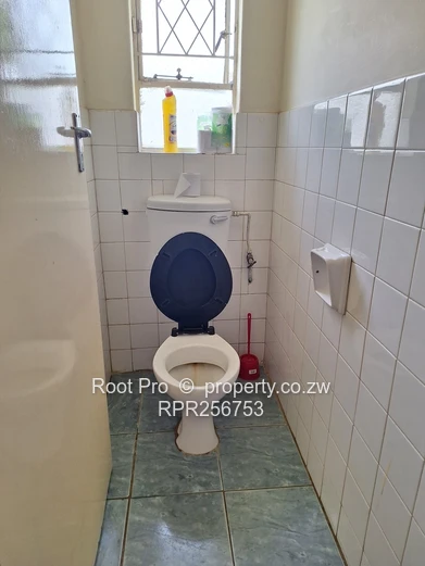 Spacious, excellent location and incredible buy! (Sole Mandate)