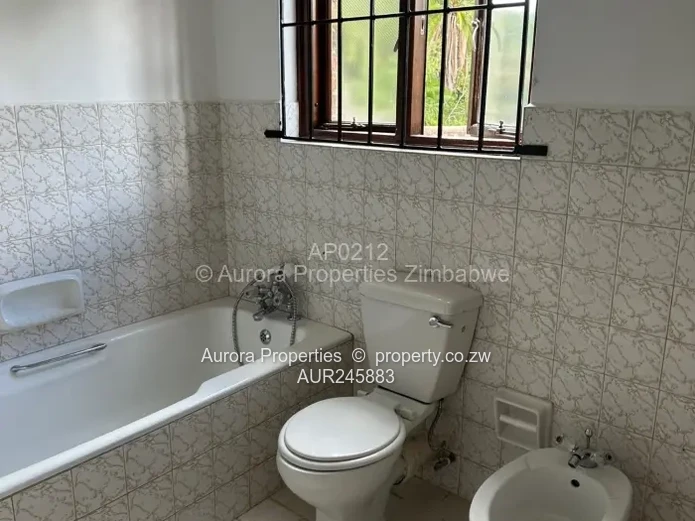 House For Rent in Newlands