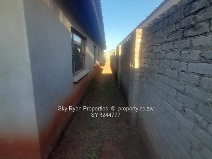 Springvale Ruwa House For Sale