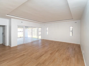 2 Bedroom Garden Flat