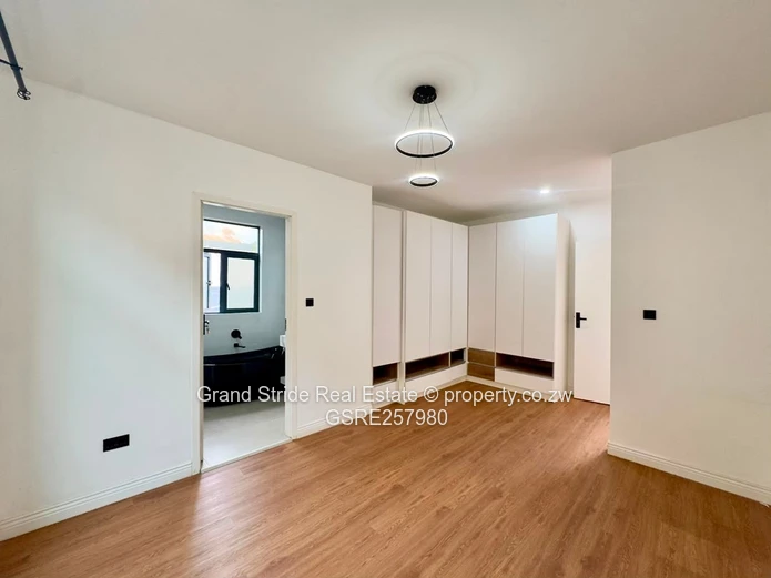 4 Bedroom Town House To Let In Mt Pleasant