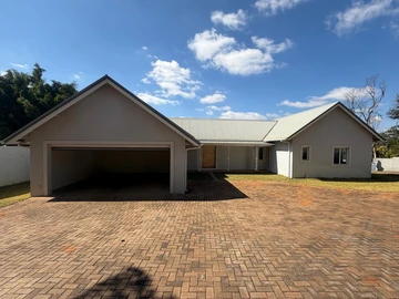 3 Bedroom Townhouse Complex