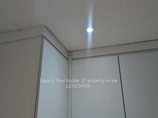 Sally Mugabe – Solid Family Home on 2000sqm for Sale