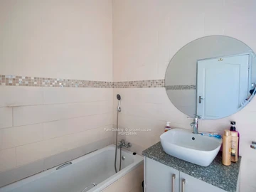 3 Bedroom Garden Flat