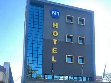 Charming Hotel  for Sale in Bulawayo – Spacious 695 m² Land