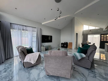 3 Bedroom Townhouse Complex