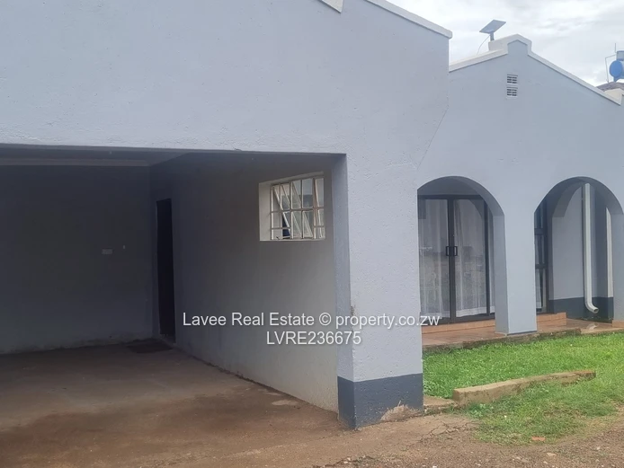 Bluffhill Pamvura sunset cluster house for sale 