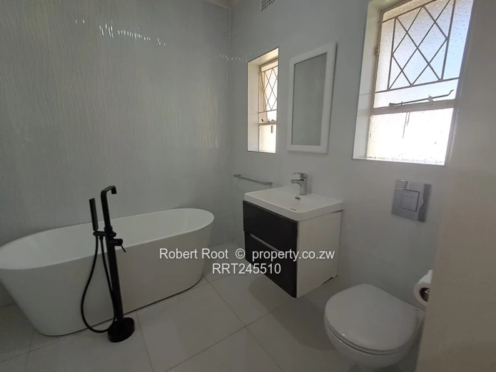 Lovely 4 bed house in the heart of Gunhill!