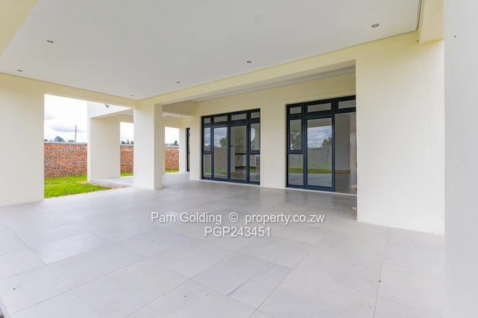 Cape Dutch Townhouse - Brand New