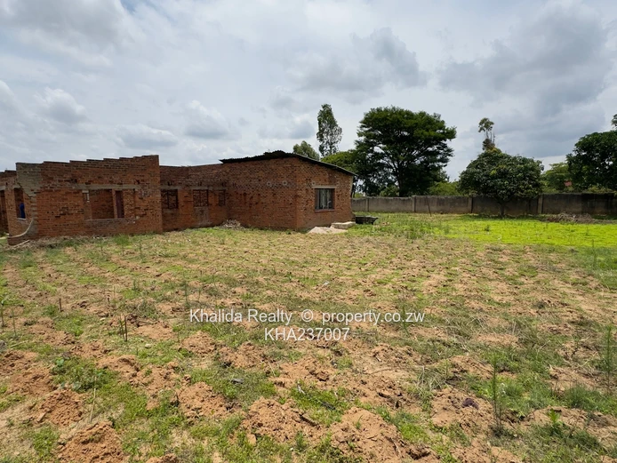 Riverside Ruwa incomplete house for sale 