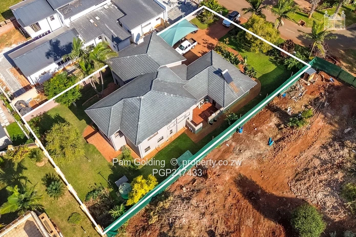 4 Bedroom House for Sale in Borrowdale Brooke (Sole Mandate)