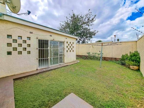 3 Bedroom Garden Flat