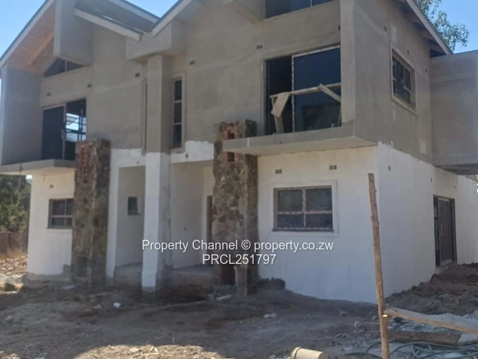 Duplex Flats For Sale In Logan Park