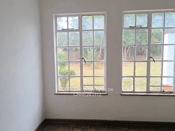 Bluffhill House To Let