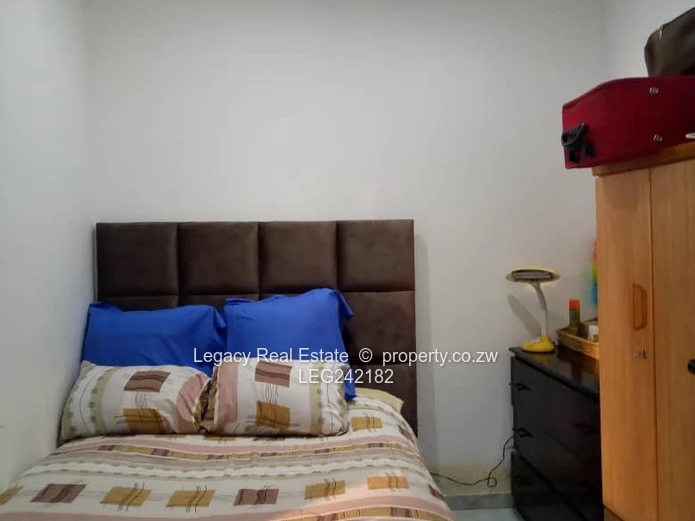 Marlborough 2-Bed Flat – Ready for Sectional Title