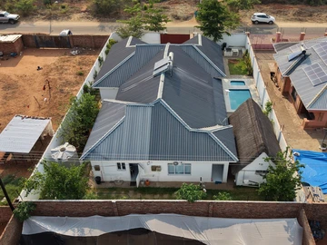6 Bedroom House