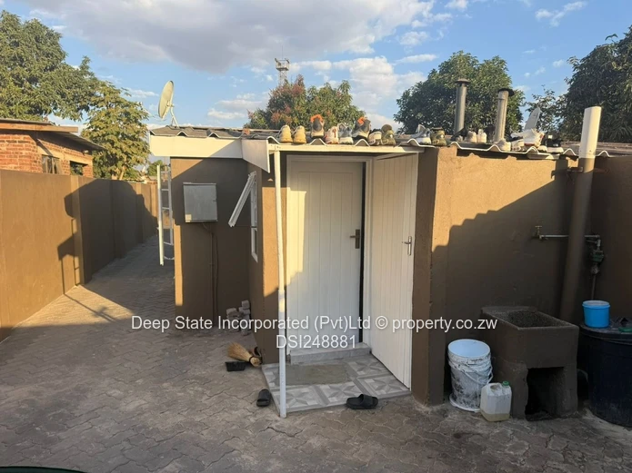 Mufakose Core house for sale 