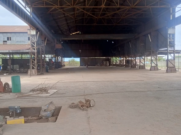 Warehouse & Factory