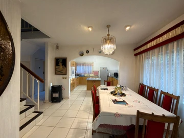 3 Bedroom Garden Flat