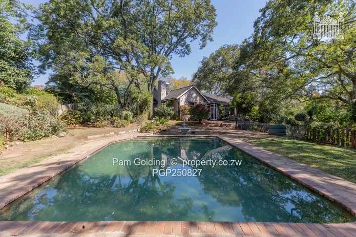 Beautiful Family Home with Cottage  (Sole Mandate)
