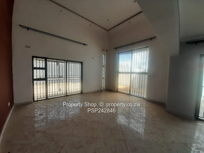 Modern 4-Bed Walled Home in Damofalls  Phase 3- Garage, Tank & Main En-Suite