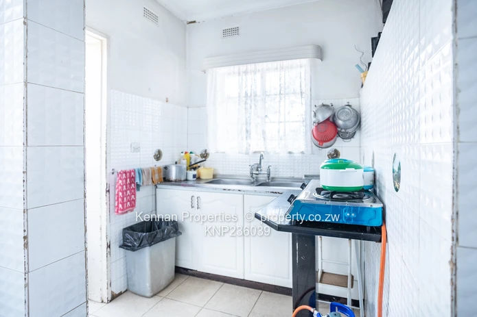 Main Road Frontage Churchill Ave-Commercial Possibilities!