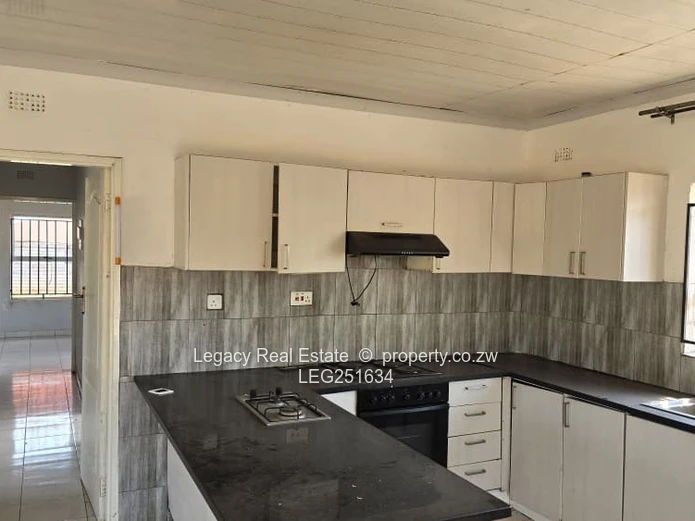 Luxury Residential Stand With Cottage | Chishawasha Hills