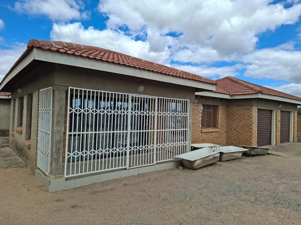 4 Bedroom House