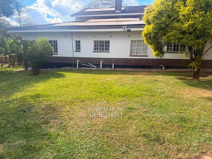 Sunlit 3-Bed Glen Lorne Cottage with Borehole & Garden