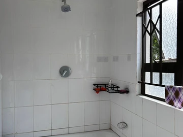 2 Bedroom Garden Flat