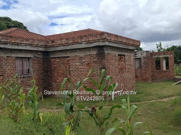 Incomplete House To Finish To Taste In Chadcombe, Harare South