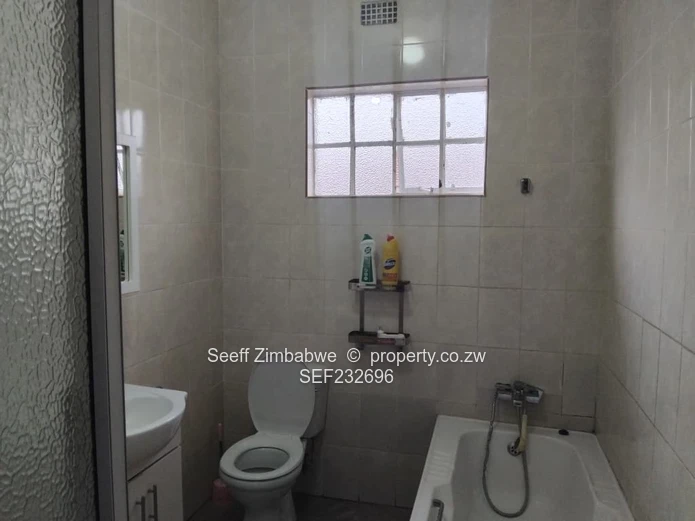 Selbourne Park, Bulawayo – Modern 3-Bedroom Townhouse for Sale (Chelmsford Road) (Sole Mandate)