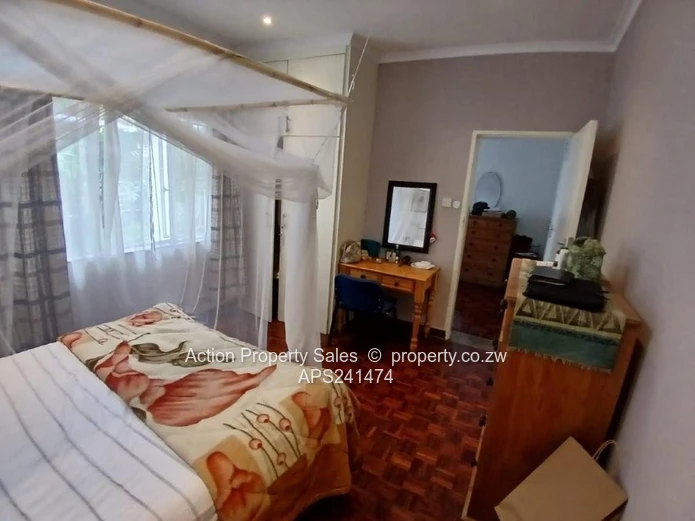 Fully Furnished One Bed Cottage! 