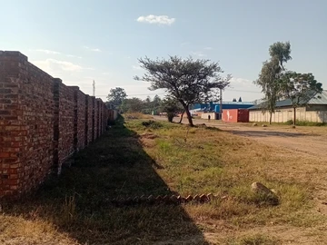 Commercial & Industrial Land