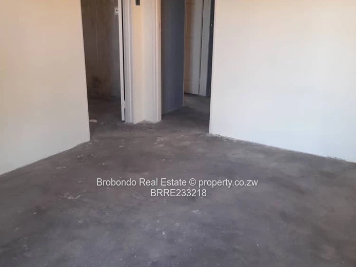 Newly built Mabvuku house for rent