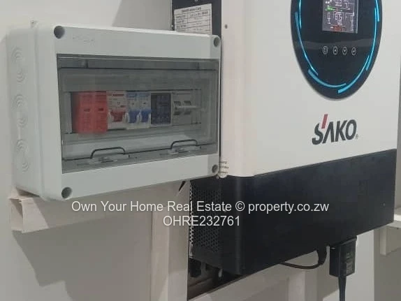 Pomona Nyeredzi Ridge 