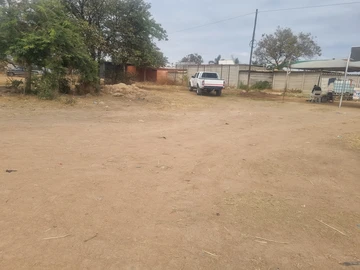 Commercial & Industrial Land
