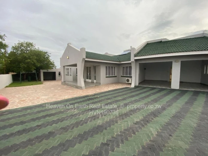 4 Bed Houses for Sale in Zimre Park HVN190736