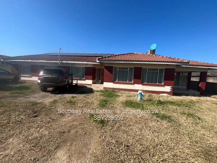 House to let (Sole Mandate)