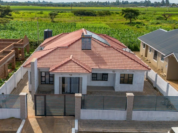 4 Bedroom House