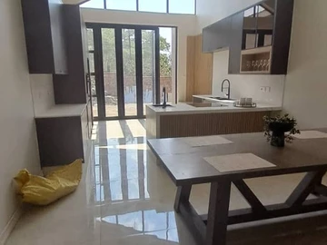 3 Bedroom Flat & Apartment