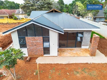 5 Bedroom Garden Flat