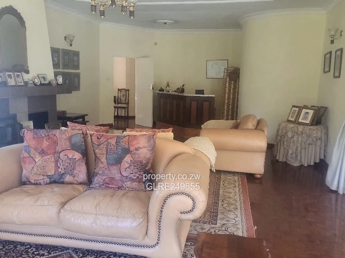 Borrowdale 5-Bed Home with Verandah, Garden & Borehole