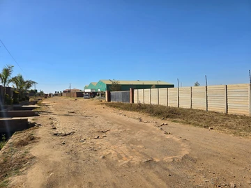 Commercial & Industrial Land