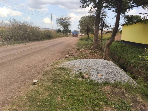 Commercial & Industrial Land